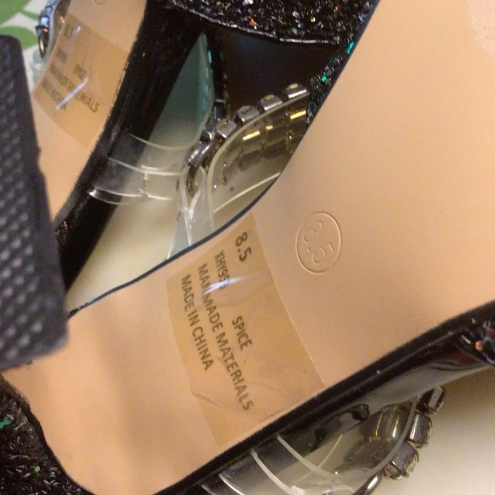 NEW LEMONADE BLACK PUMS HEELS - Picture 3 of 10